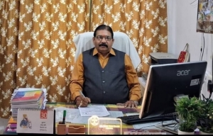 MR. ANIL KUMAR SINGH SOLANKI